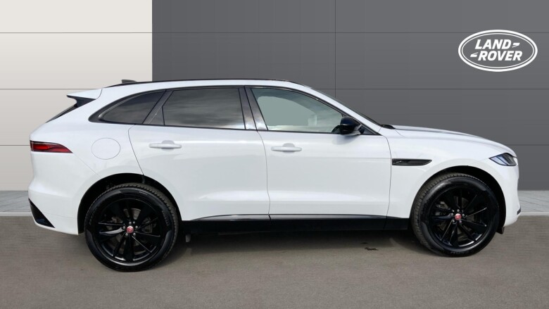Jaguar F-Pace 2.0 D200 R-Dynamic Black 5dr Auto AWD Diesel Estate